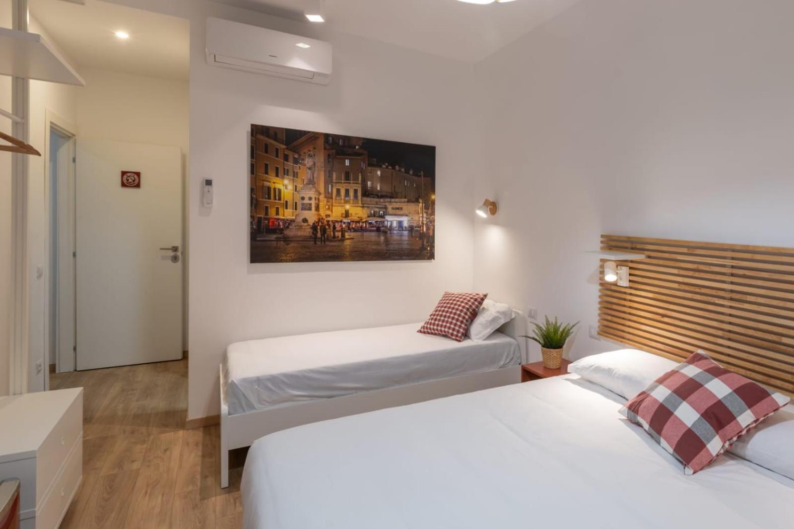 433 Rooms Roma Extérieur photo